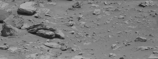 Sol 3894: Mast Camera (Mastcam)