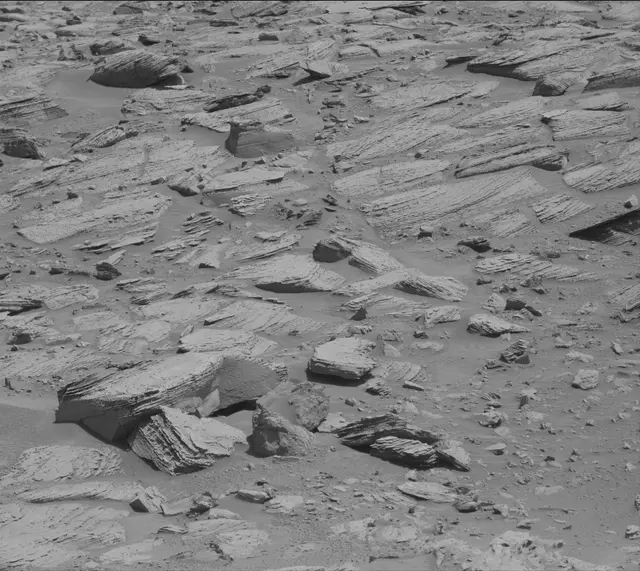 Sol 3894: Mast Camera (Mastcam)