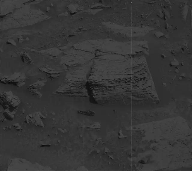 Sol 3894: Mast Camera (Mastcam)
