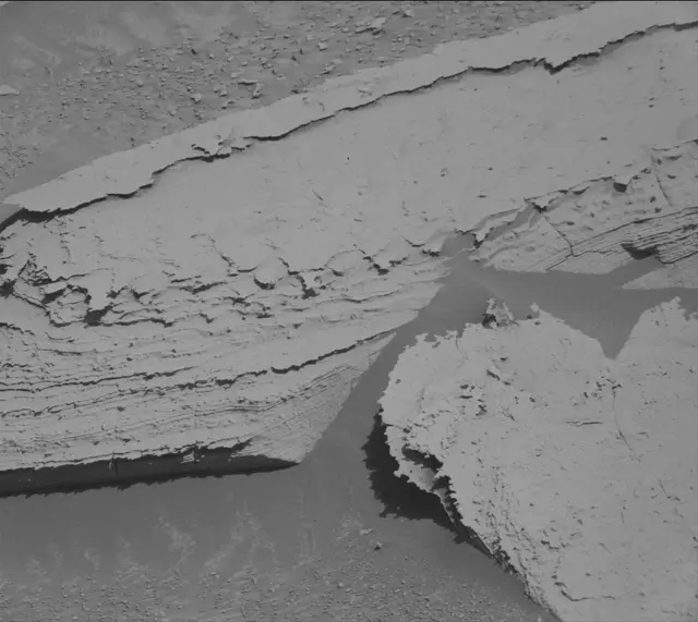 Sol 3894: Mast Camera (Mastcam)