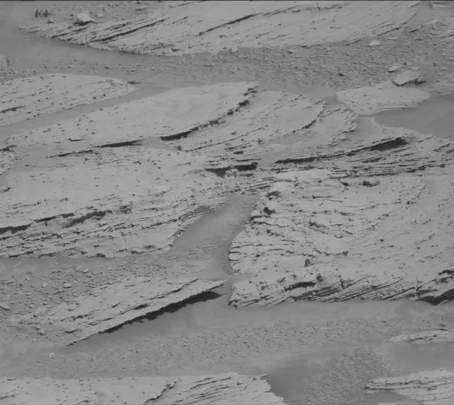 Sol 3894: Mast Camera (Mastcam)