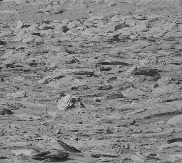 Sol 3896: Mast Camera (Mastcam)