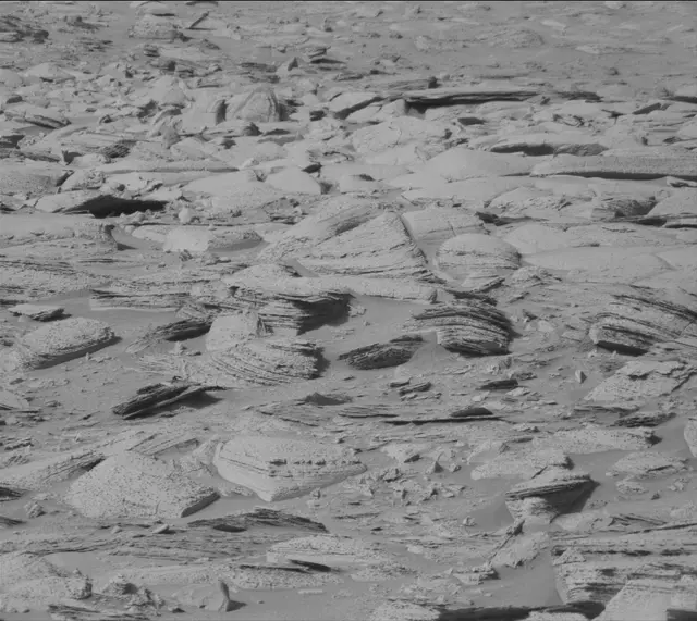 Sol 3896: Mast Camera (Mastcam)