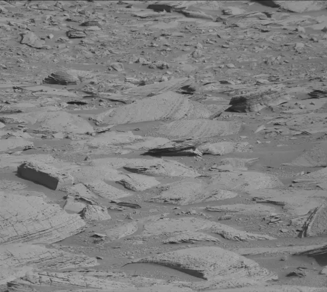 Sol 3896: Mast Camera (Mastcam)