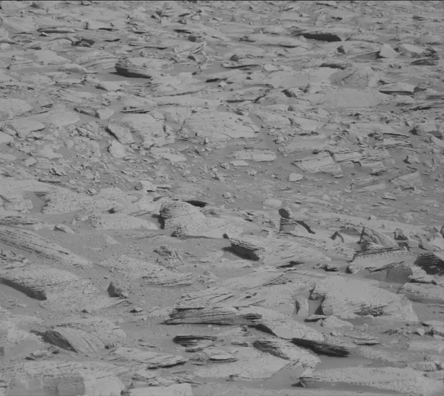 Sol 3896: Mast Camera (Mastcam)