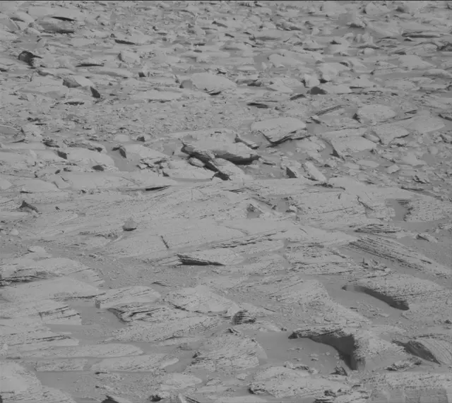 Sol 3896: Mast Camera (Mastcam)