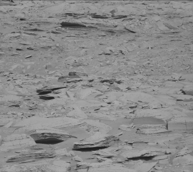 Sol 3896: Mast Camera (Mastcam)