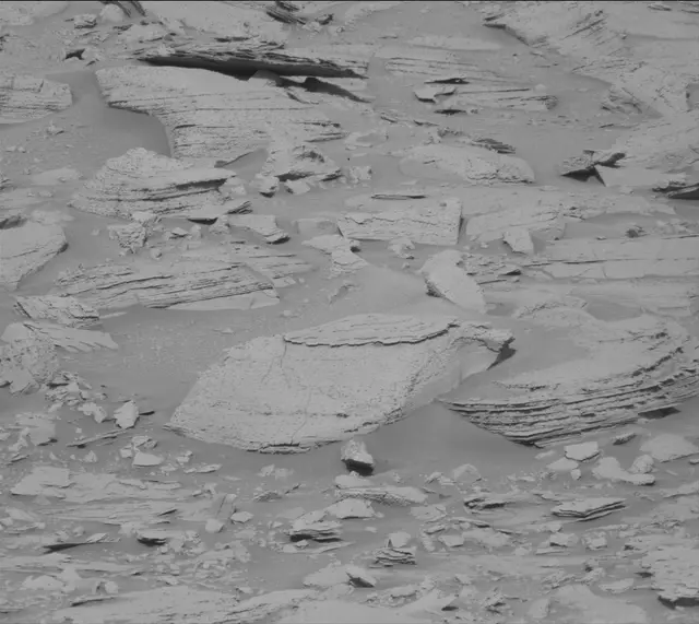 Sol 3896: Mast Camera (Mastcam)