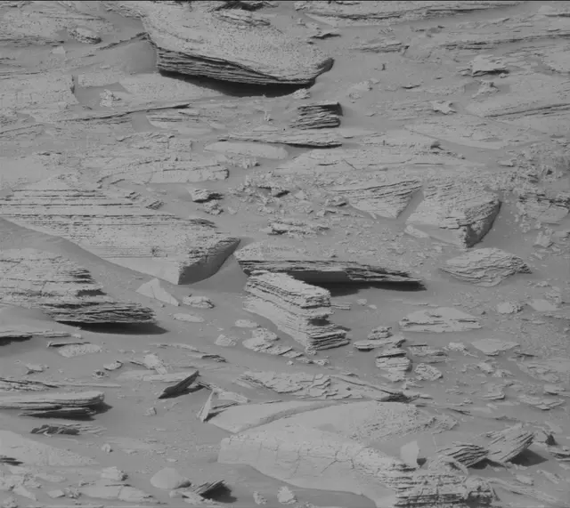 Sol 3896: Mast Camera (Mastcam)