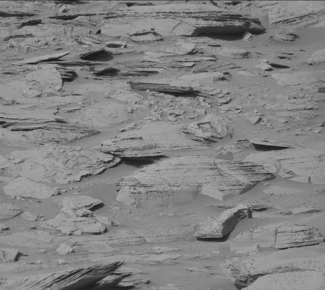 Sol 3896: Mast Camera (Mastcam)