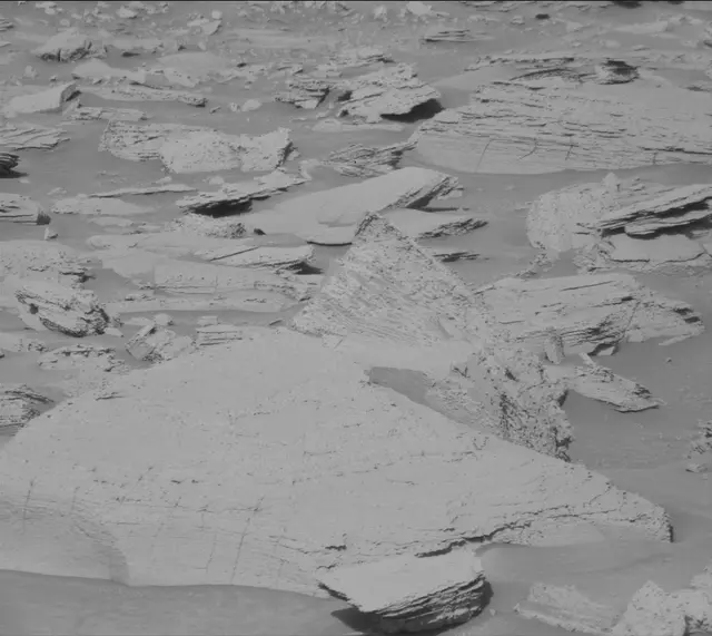 Sol 3896: Mast Camera (Mastcam)