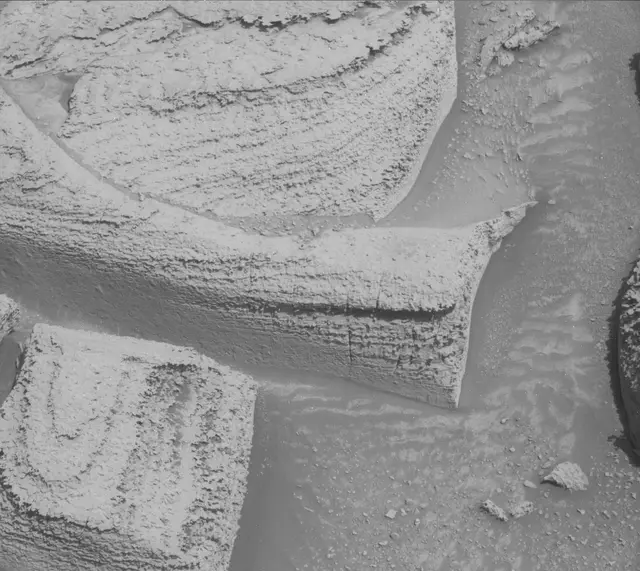 Sol 3897: Mast Camera (Mastcam)
