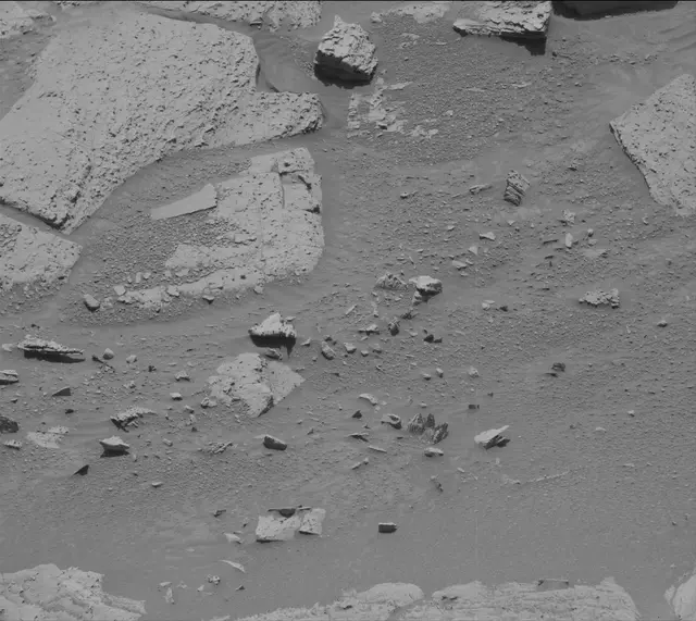 Sol 3897: Mast Camera (Mastcam)