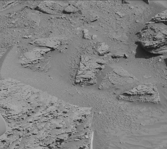 Sol 3897: Mast Camera (Mastcam)