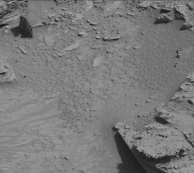 Sol 3897: Mast Camera (Mastcam)