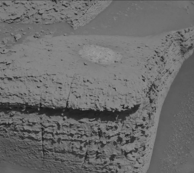 Sol 3897: Mast Camera (Mastcam)