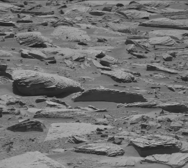 Sol 3897: Mast Camera (Mastcam)