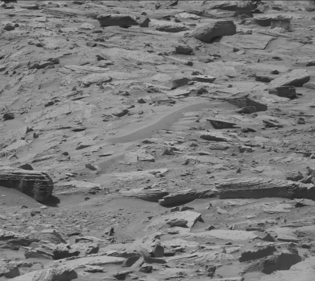 Sol 3897: Mast Camera (Mastcam)