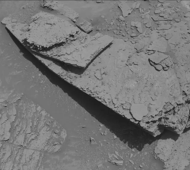 Sol 3898: Mast Camera (Mastcam)