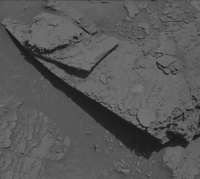 Sol 3898: Mast Camera (Mastcam)