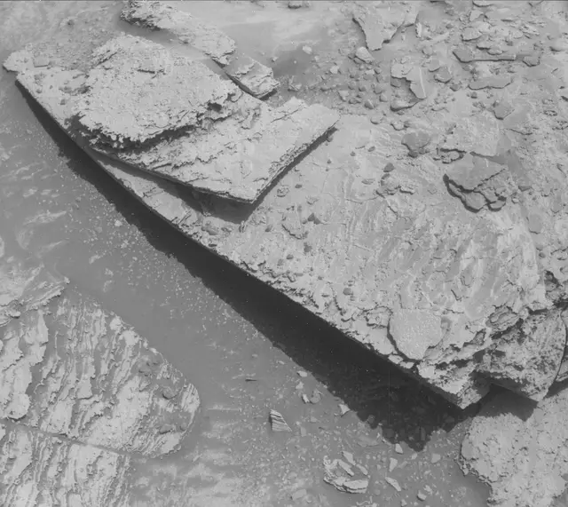 Sol 3898: Mast Camera (Mastcam)