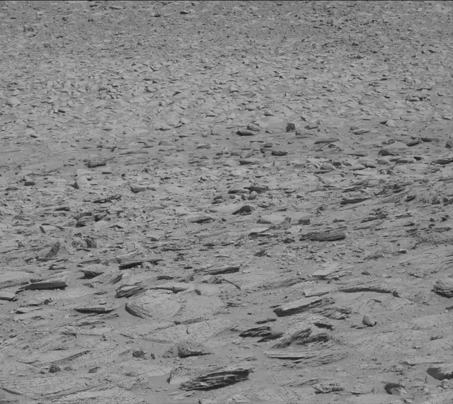 Sol 3898: Mast Camera (Mastcam)