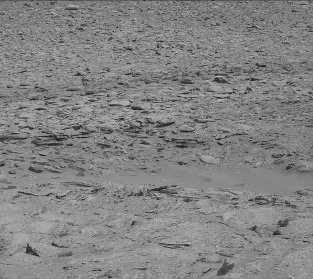 Sol 3898: Mast Camera (Mastcam)
