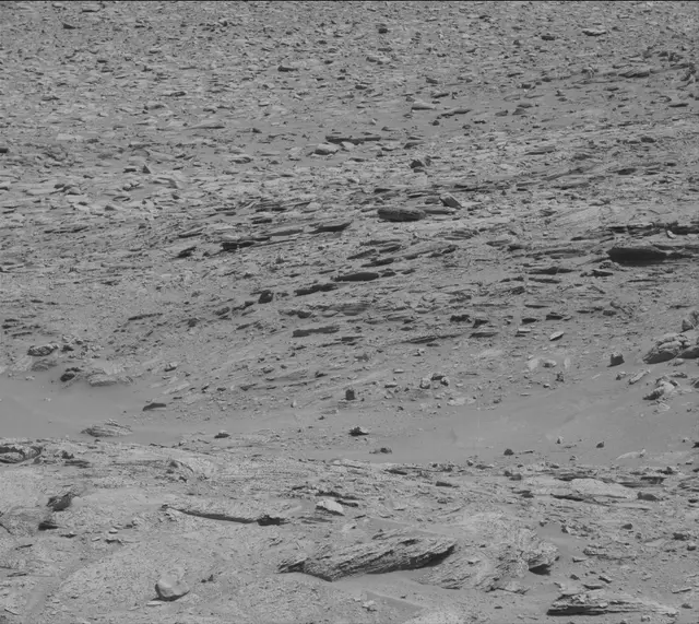 Sol 3898: Mast Camera (Mastcam)