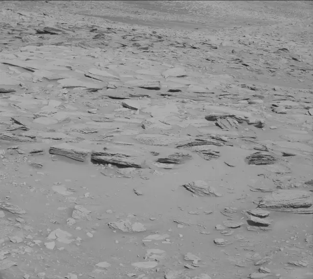 Sol 3898: Mast Camera (Mastcam)