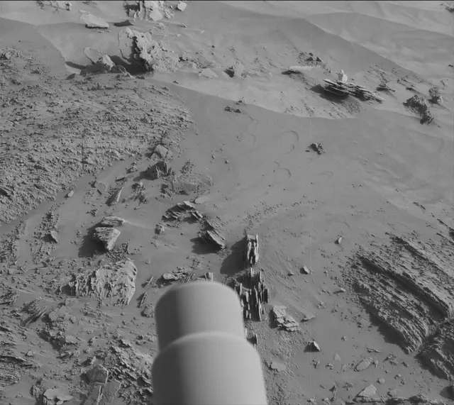 Sol 3898: Mast Camera (Mastcam)