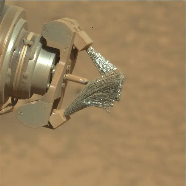 Sol 3898: Mast Camera (Mastcam)