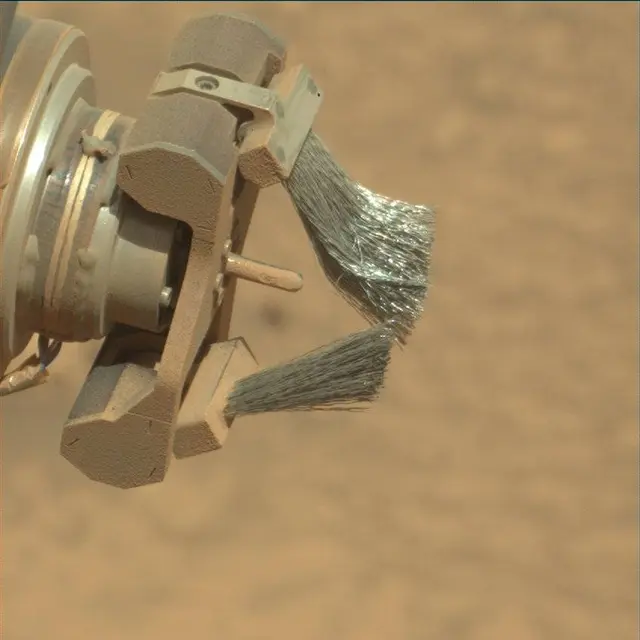 Sol 3898: Mast Camera (Mastcam)