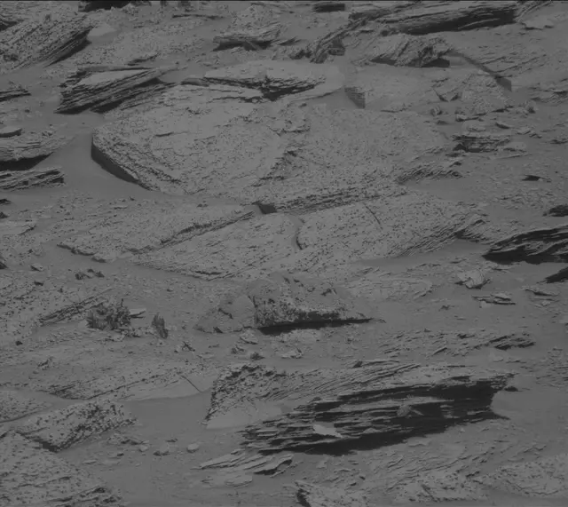 Sol 3898: Mast Camera (Mastcam)