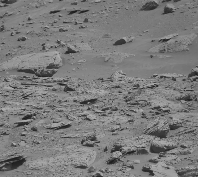 Sol 3898: Mast Camera (Mastcam)