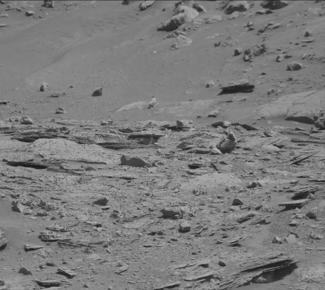 Sol 3898: Mast Camera (Mastcam)