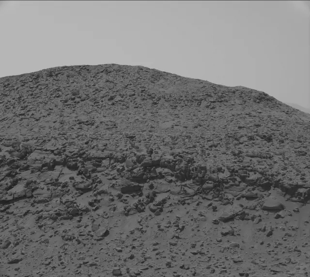 Sol 3899: Mast Camera (Mastcam)