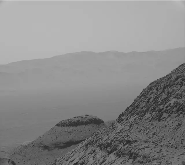Sol 3899: Mast Camera (Mastcam)