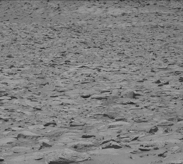 Sol 3899: Mast Camera (Mastcam)