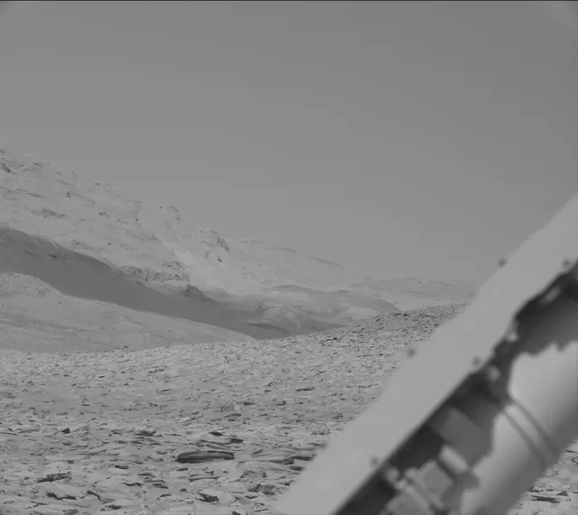 Sol 3899: Mast Camera (Mastcam)