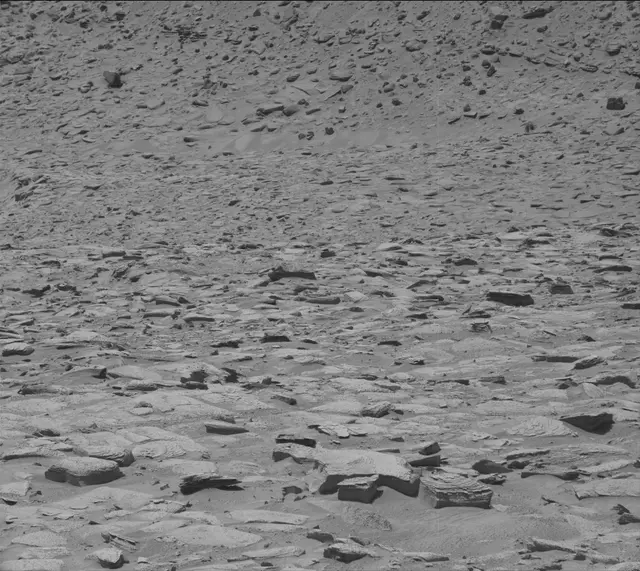 Sol 3899: Mast Camera (Mastcam)