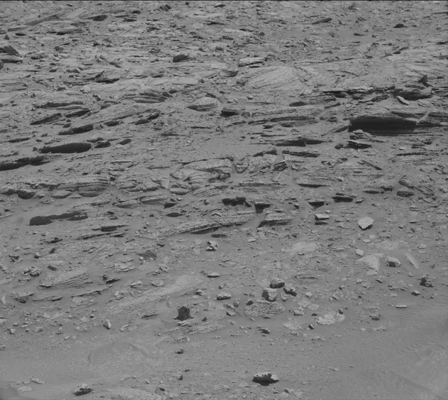 Sol 3899: Mast Camera (Mastcam)