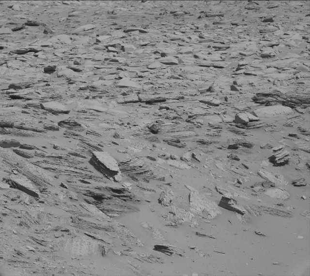 Sol 3899: Mast Camera (Mastcam)