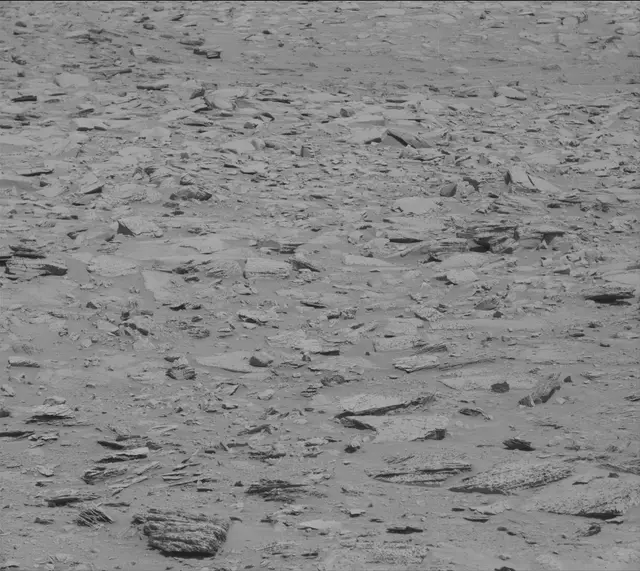 Sol 3899: Mast Camera (Mastcam)
