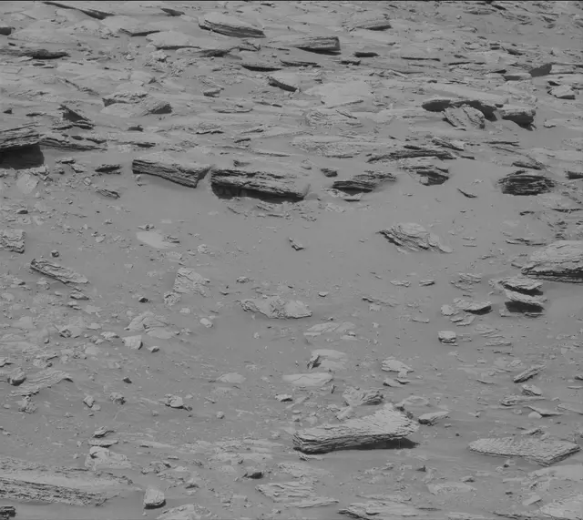 Sol 3899: Mast Camera (Mastcam)