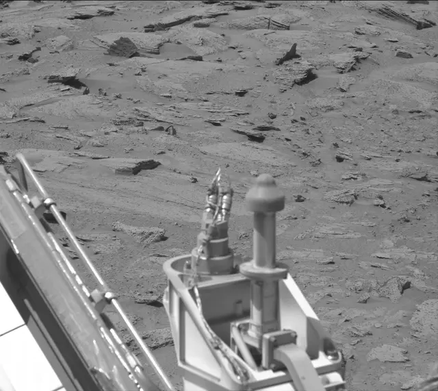 Sol 3899: Mast Camera (Mastcam)