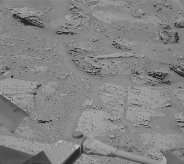 Sol 3899: Mast Camera (Mastcam)