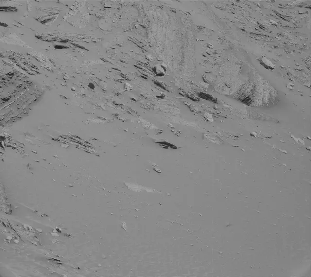 Sol 3899: Mast Camera (Mastcam)