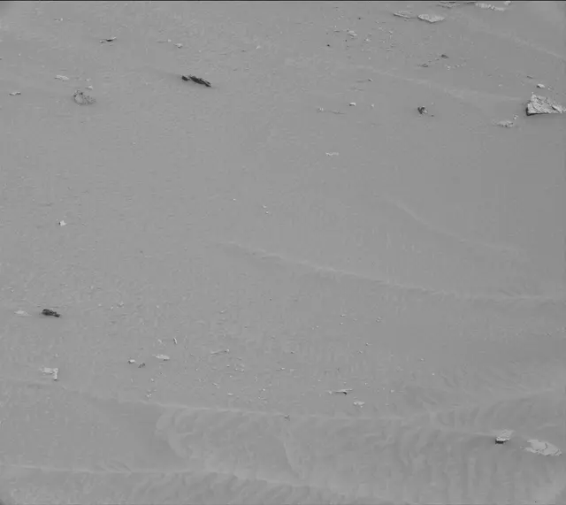 Sol 3899: Mast Camera (Mastcam)