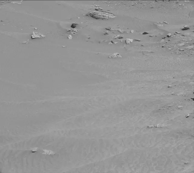 Sol 3899: Mast Camera (Mastcam)