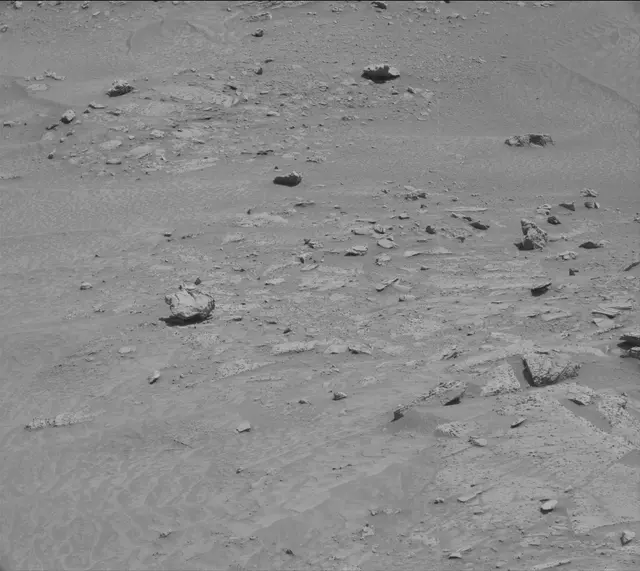 Sol 3899: Mast Camera (Mastcam)